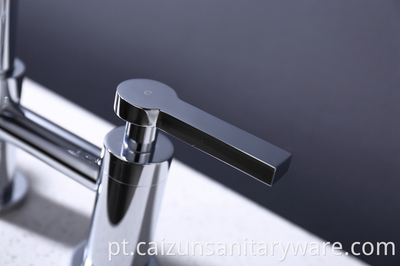 Kitchen Faucets With Sprayer